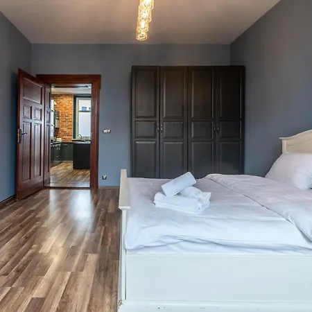 Zwirki I Wigury Comfort Katowice